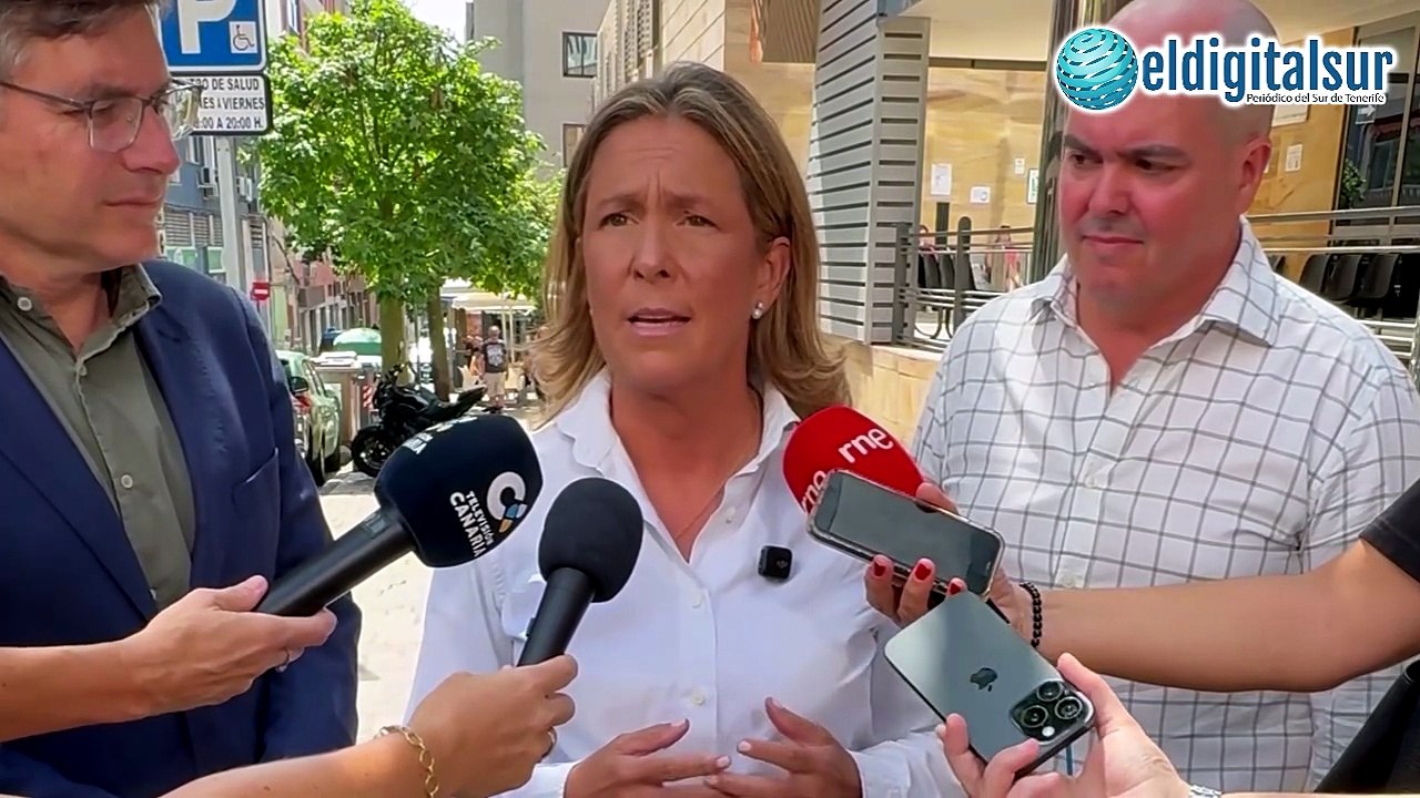 María Fuster (VOX) denuncia el colapso de la sanidad en Canarias: "Hay que esperar un año y medio para saber si tienes cáncer o una úlcera"