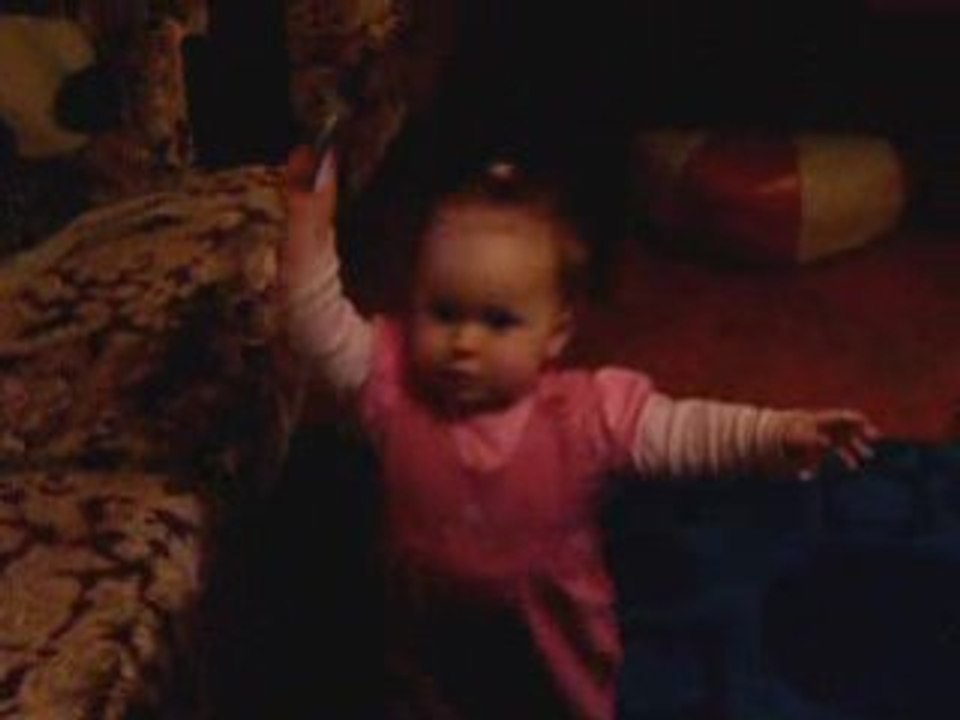 Dancing Baby with Apple Ipod
