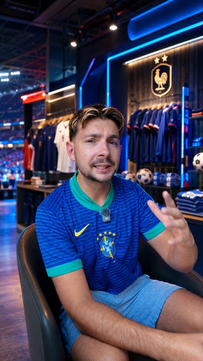LE PRODUIT LE PLUS CHER DE LA BOUTIQUE DE L'ÉQUIPE DE FRANCE DE FOOTBALL (FFF) VS LE PRODUIT LE MOINS CHER