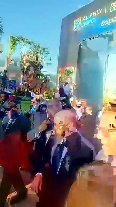 الكابتن محمود الخطيب يضع حجر أساس فرع الاهلي بمدينة المنصورة الجديدة