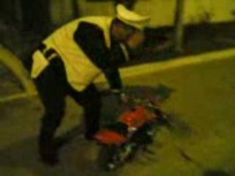 Regis le policier du bled