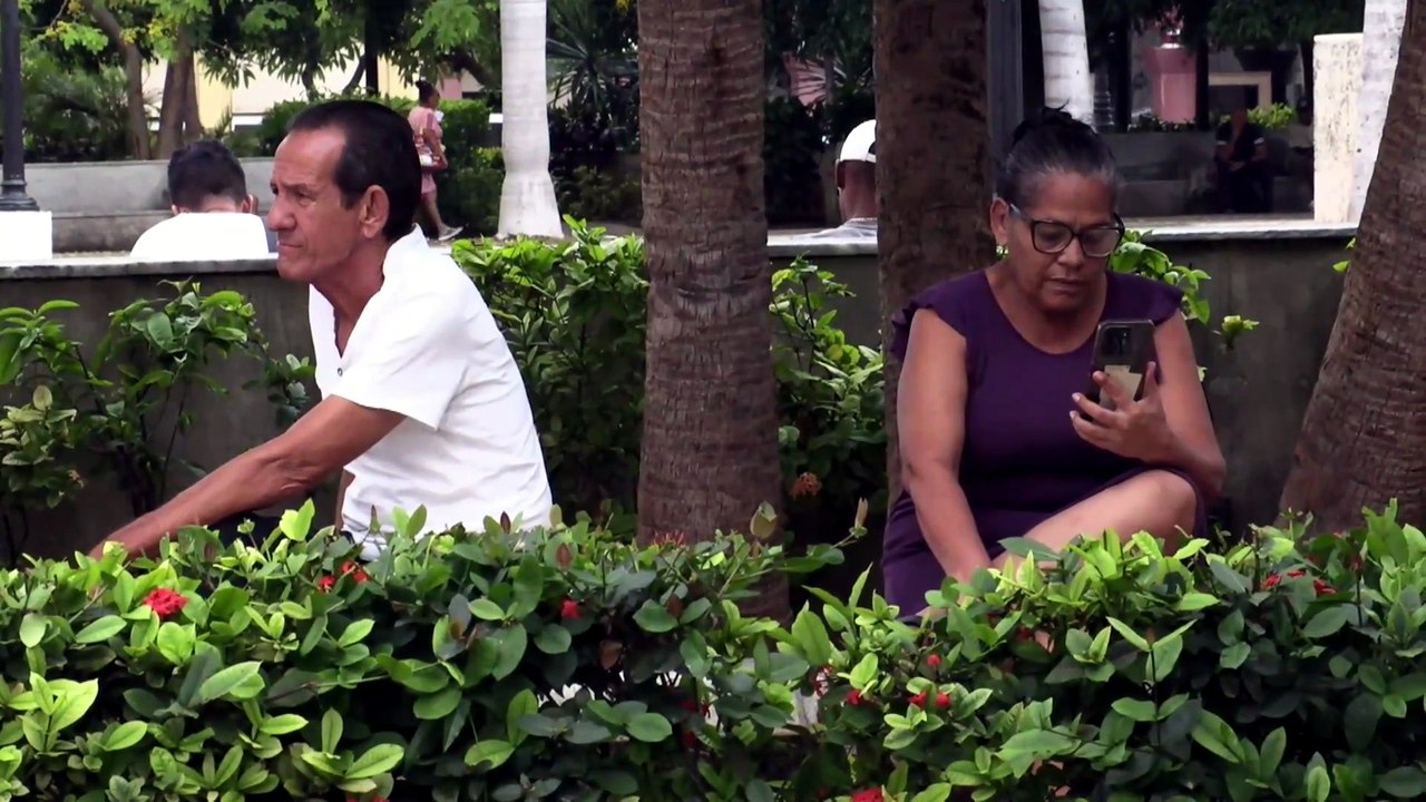 Congresistas demócratas abogan por las relaciones de respeto mutuo entre EEUU y Cuba