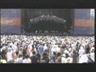 QOTSA - Walkin'On The Sidewalks w/Grohl and Lanegan pt.1