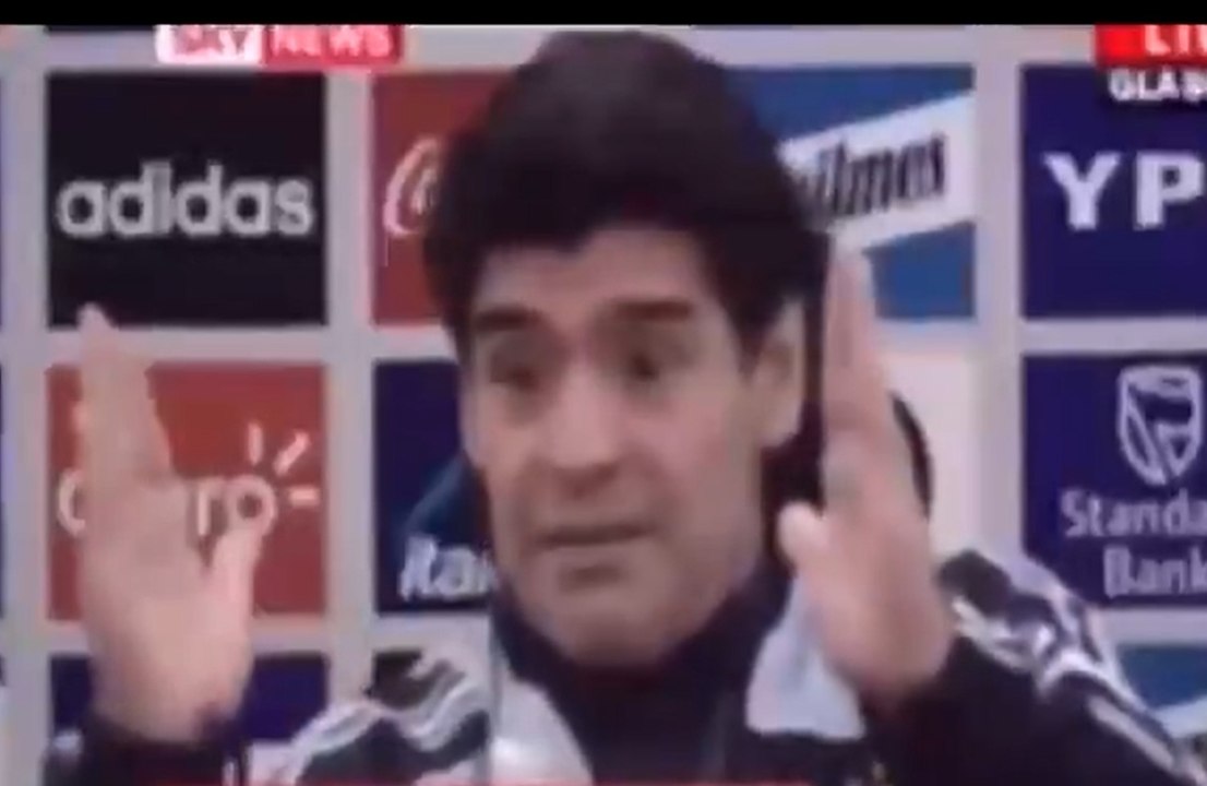 "La Mano de Dios? Il vostro gol nel 66'...": la risposta di Maradona nel 2008