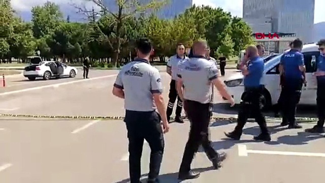 Adliyede silah sesleri! Duruşmaya cephanelikle gelmişler