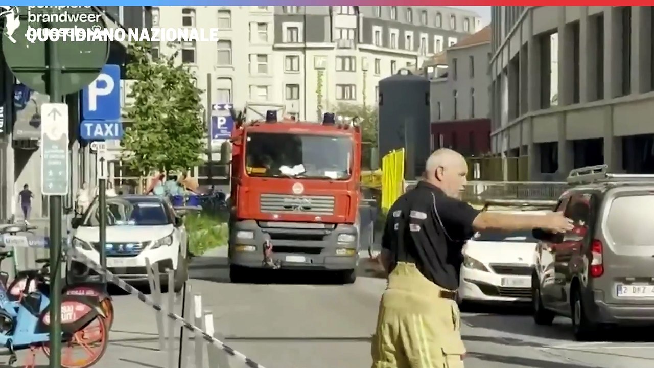 Incendio nella torre Oxy di Bruxelles, vittime dentro un ascensore