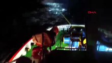 Çanakkale Boğazı'nda gece yarısı operasyonu! Dev gemi karaya oturdu!