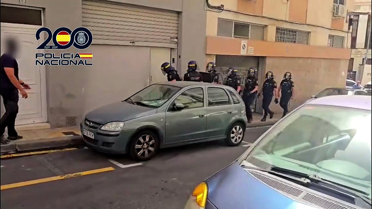 La Policía desmantela un punto de venta de droga oculto en una asociación de Santa Cruz de Tenerife