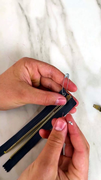 Easy Way to Fix a Zipper