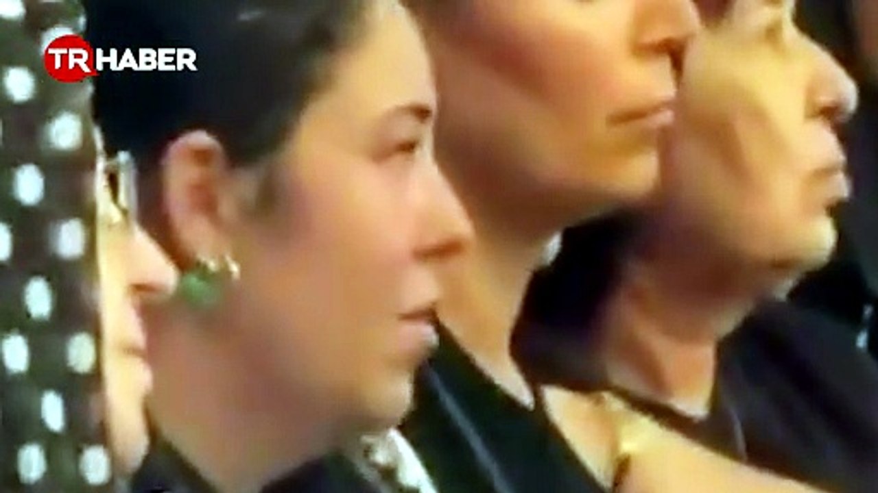 MasterChef Eren Kaşıkçı gözyaşlarıyla uğurlandı: Annesinin feryadı cenazede yürek burktu: Böyle olmaz ki annem