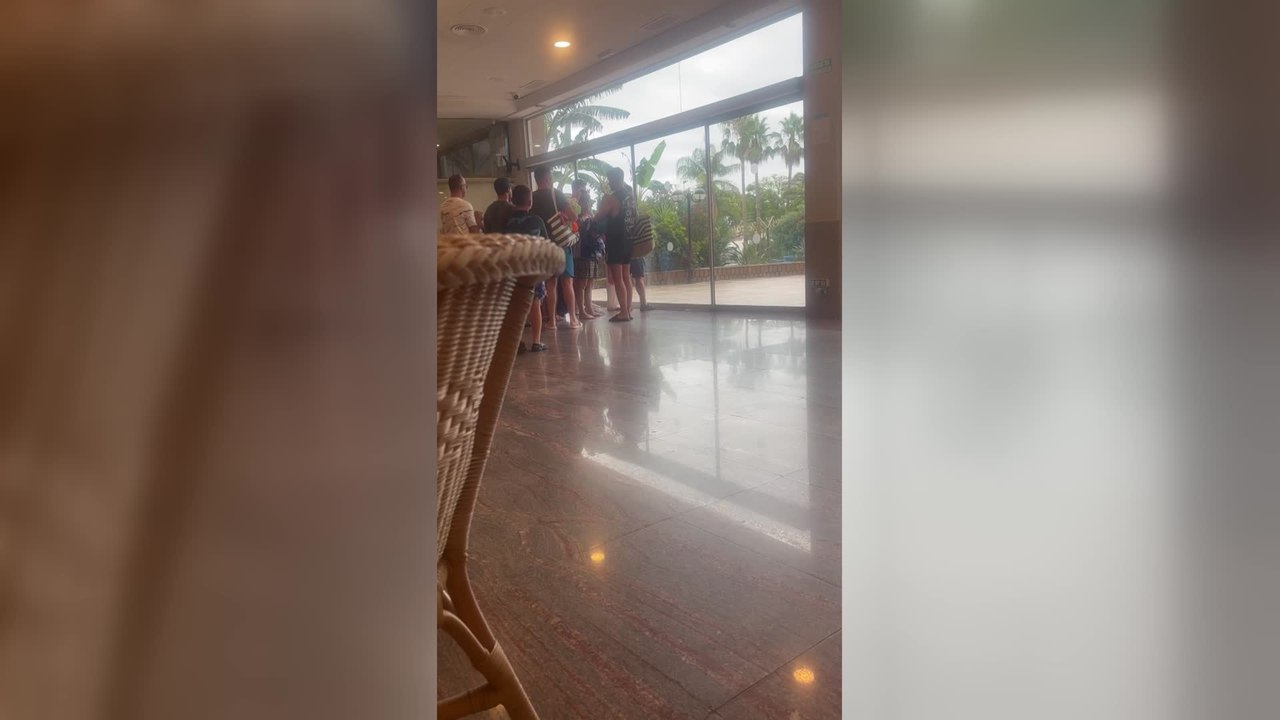 Crazy Tourists Race for Sunbeds at Spanish Hotel