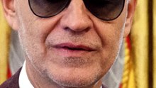 Po okresie agnostycyzmu w młodości Andrea Bocelli doświadczył Boga w swoim życiu. Dlatego dziś przyznaje, że jego życie bez wiary byłoby tragedią.