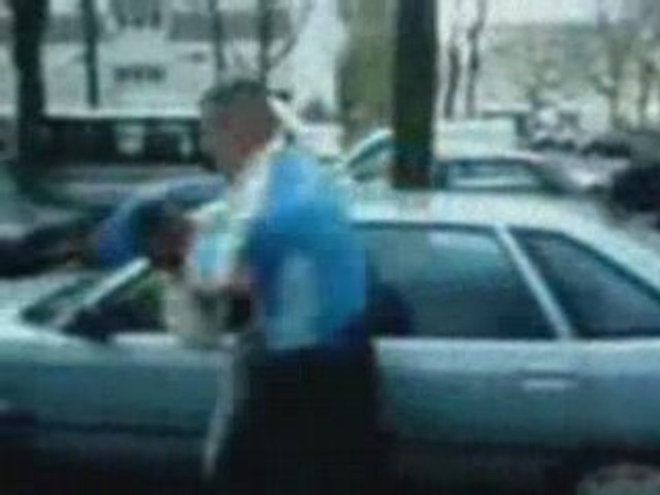 Video Bagarre - Dailymotion Partagez vos vidéos