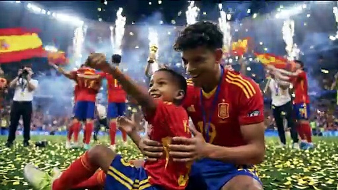 The Victory Celebration Every Football Fan Loved ❤️🏆 | Lamine Yamal & His Little Brother | AI Fan Story