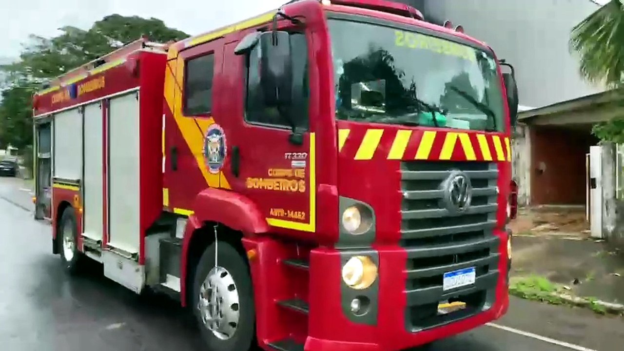 Bombeiros evitam incêndio em residência de idosa na avenida Rotary em Umuarama