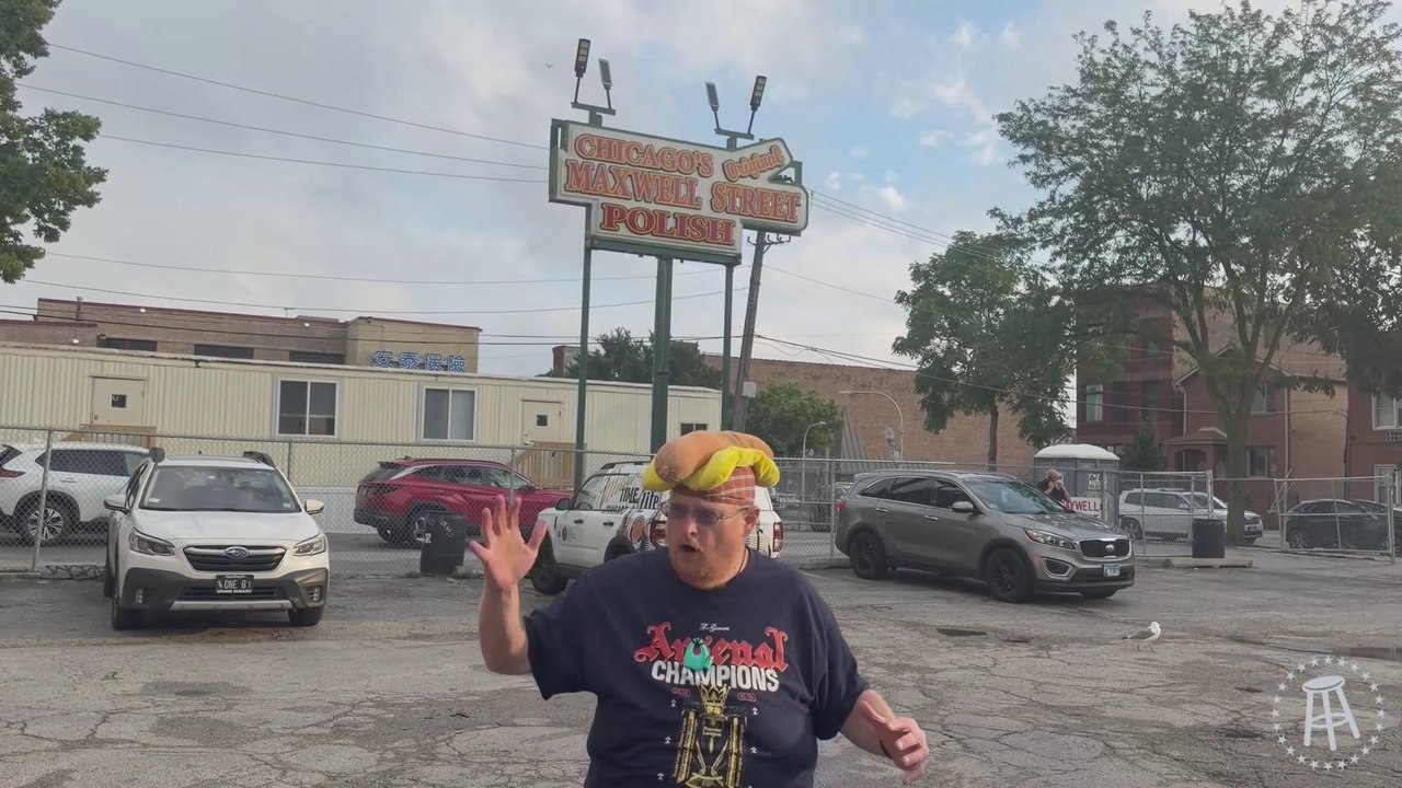 Raw Dogging at Maxwell Street Depot in Chicago