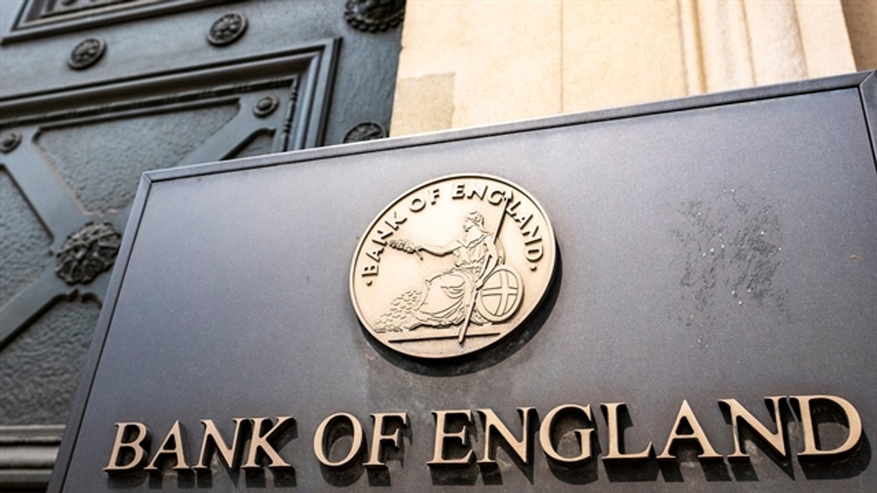 BOE Follows the Fed, Holds on Rates