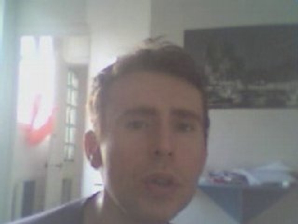 Wiwi égratigne "Ces mots qu'on oublie un jour"