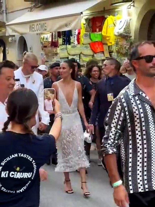Haaland et Isabella au grand défilé