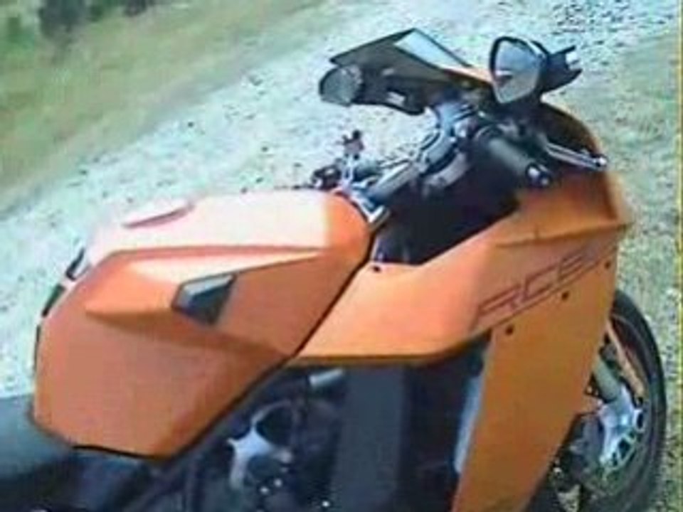 KTM RC8 ligne AKRAPOVIC