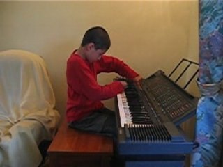 Guillaume sur le Yamaha