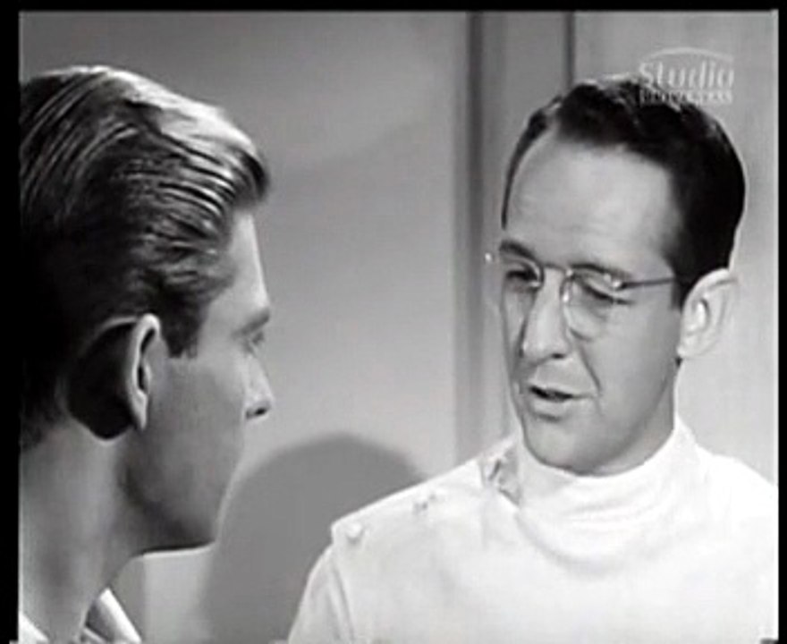 RADIAZIONI BX: DISTRUZIONE UOMO        (Jack Arnold; Fantascienza; 1957)