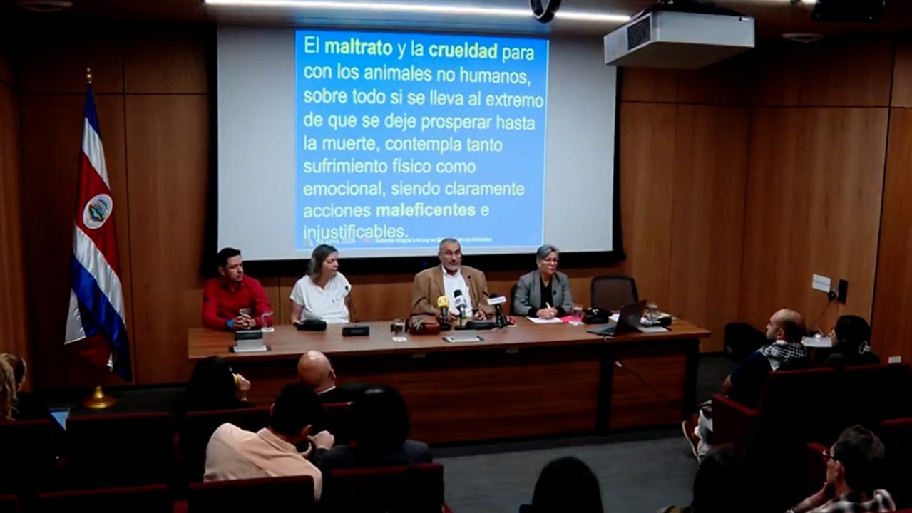 tn7-frente-amplio-presenta-reforma-integral-a-ley-de-bienestar-animal-140726
