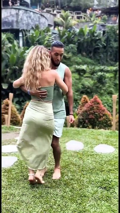 Do a little twirl 👠 DC: Me #heels #class #dance