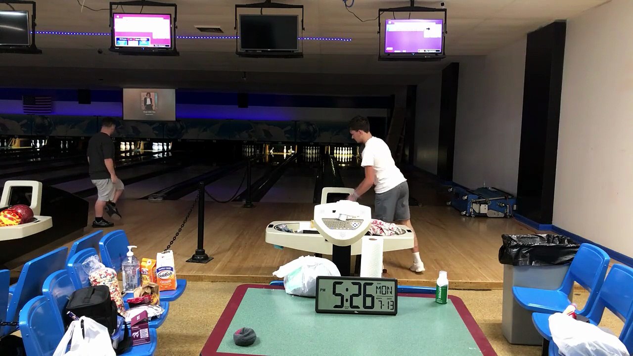 Sports #4: "WR bowling"