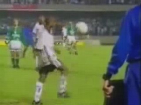 Compil baston au foot