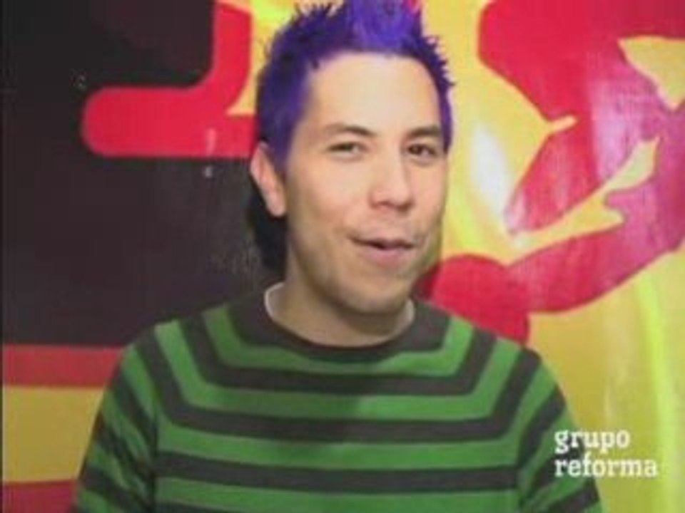 Christian te invita a ver Avenida Q