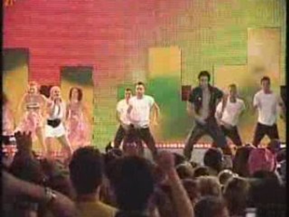 Kwstas Martakis & DesiSlava - Mercy(Live MAD Awards 2008)