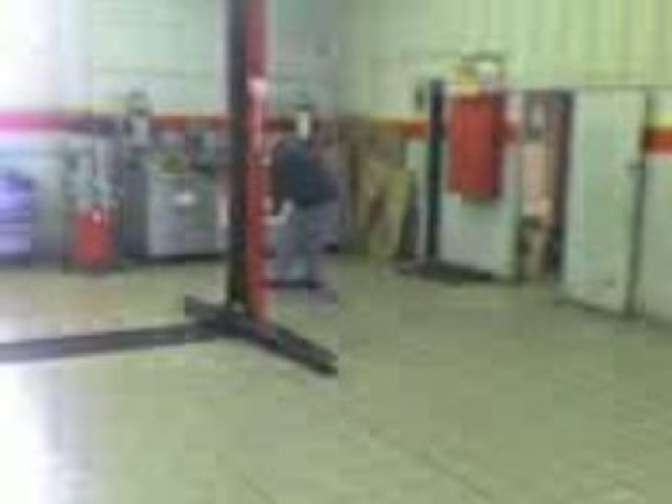 Laurent en trottinette
