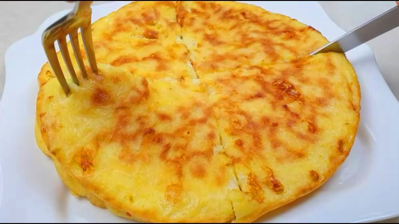 Käsepfannkuchen in 10 Minuten in einer Pfanne: Ein leckeres Rezept für Khachapuri aus Georgien