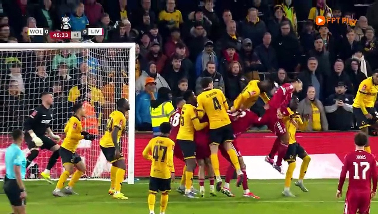 Wolverhampton Wanderers 1-3 Liverpool - Goals a...