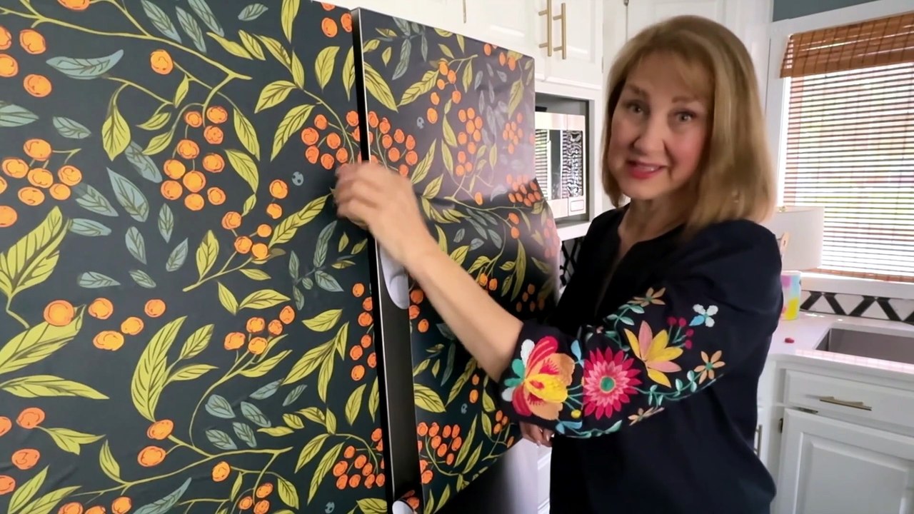 The Brilliant $30 Trick That Transforms Her Entire Kitchen!
