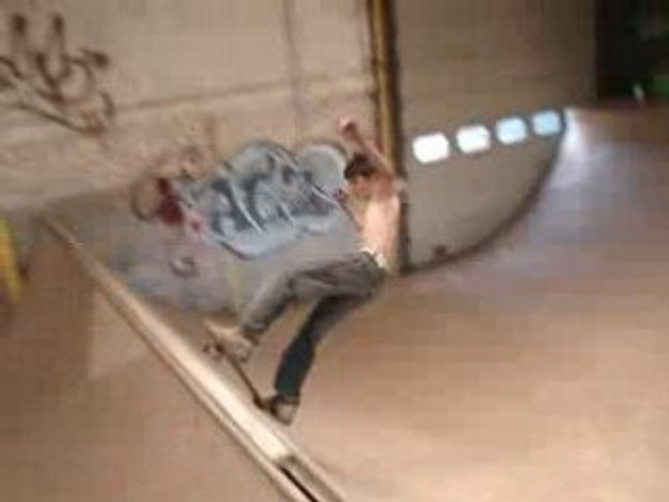 Skate 018
