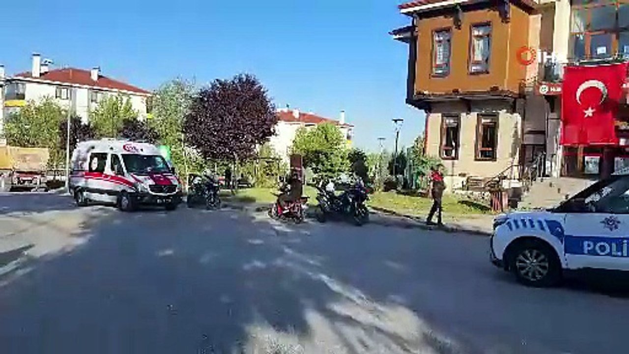 Odunpazarı'nda bıçaklı kavga: Polisin dikkati olayın büyümesini engelledi
