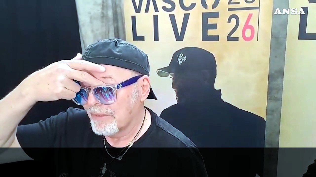 Vasco Rossi: "La musica e' forma di condivisione, ci salvera'"