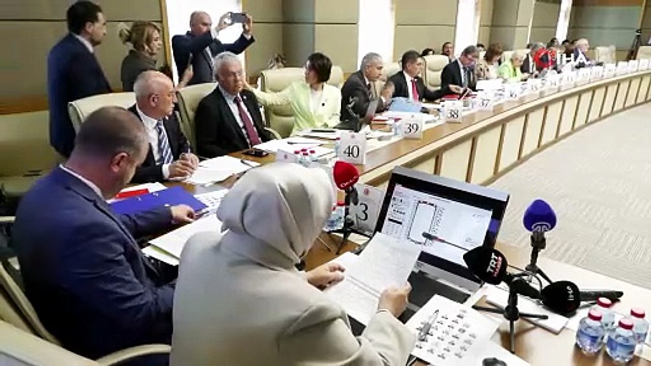 Milyonların beklediği öğrenci affı TBMM Komisyonu'nda kabul edildi!