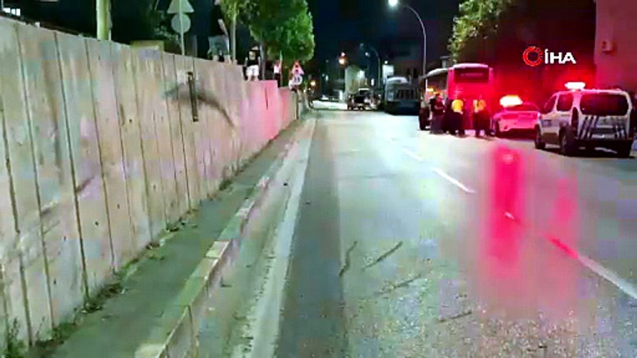 Bursa\'da alkollü sürücü dehşeti: Önce duvara sonra otobüse çarptı