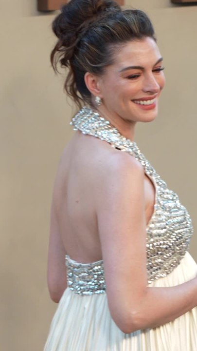 Anne Hathaway