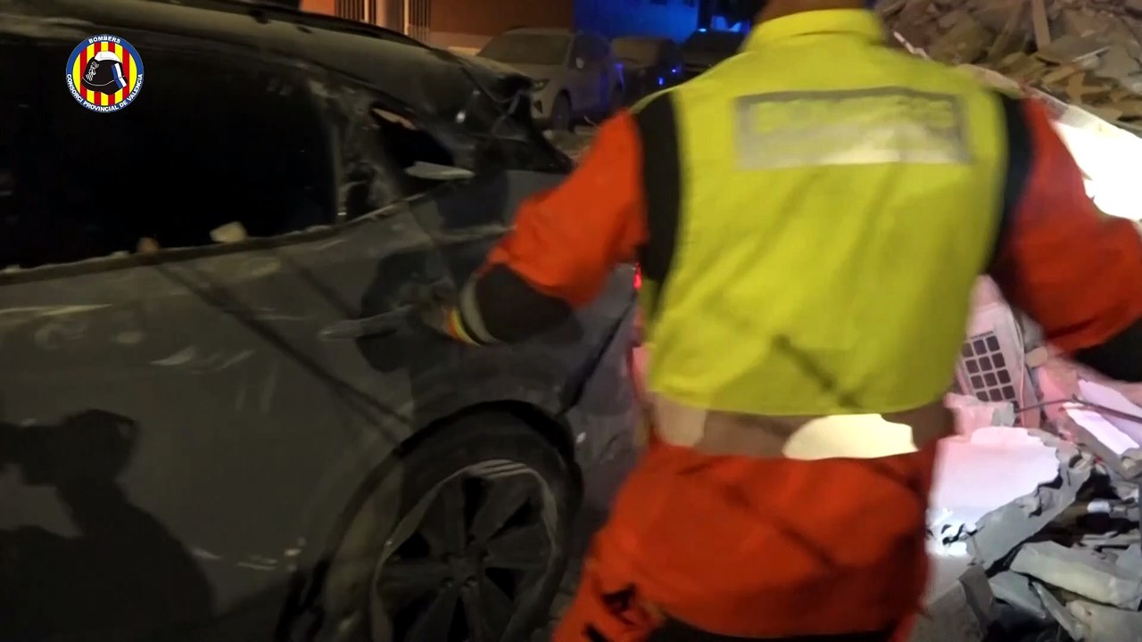 Se derrumba un edificio de tres plantas en Benetusser (Valencia) sin causar heridos