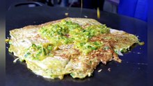 Giant_Egg_Martabak_-_Indonesian_Street_Food