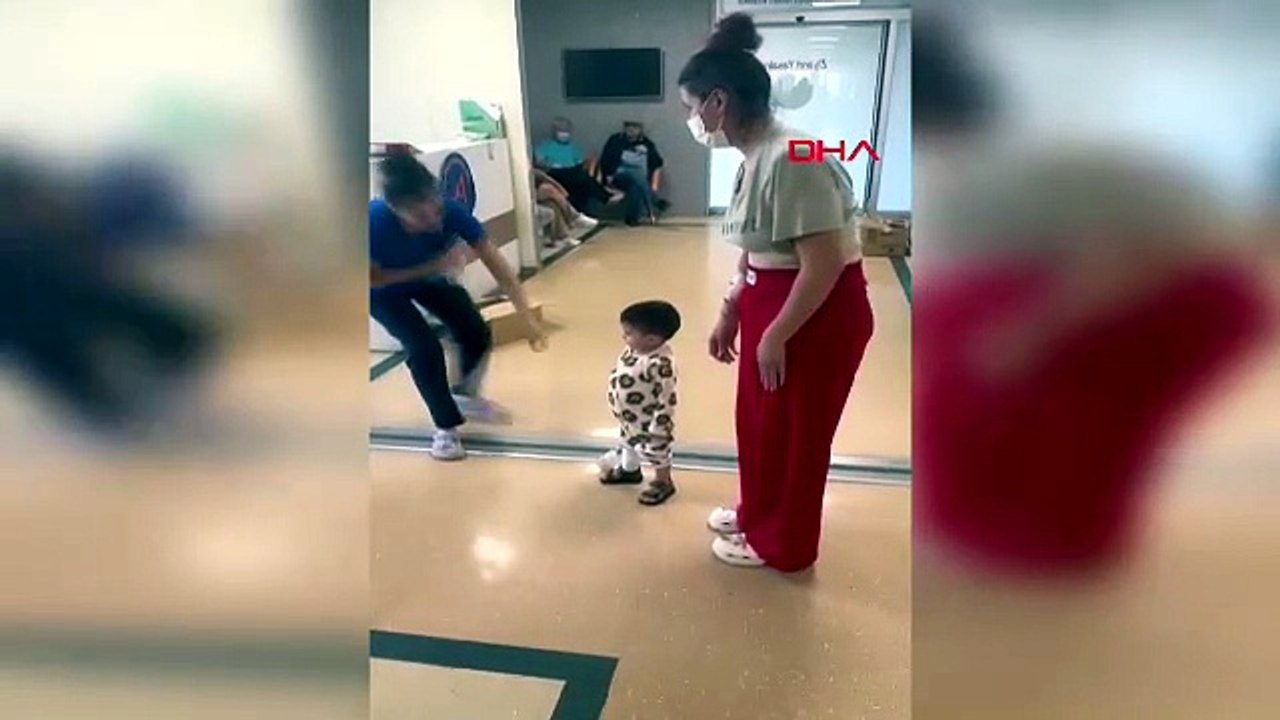 Bu miniği annesi 1,5 yaşında ikinci kez dünyaya getirdi!