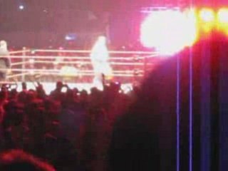 Entrada John Cena  Arena Santiago WWE Raw 2-7-08