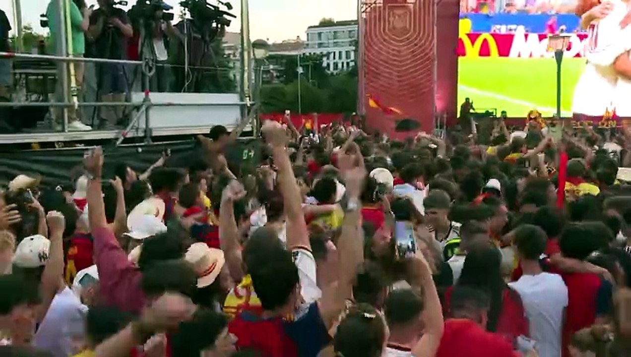Ester Expósito reaparece muy seria tras la amarga derrota de Mbappé contra España