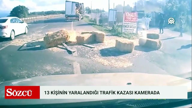 Sakarya'da 13 kişinin yaralandığı trafik kazası araç kamerasında