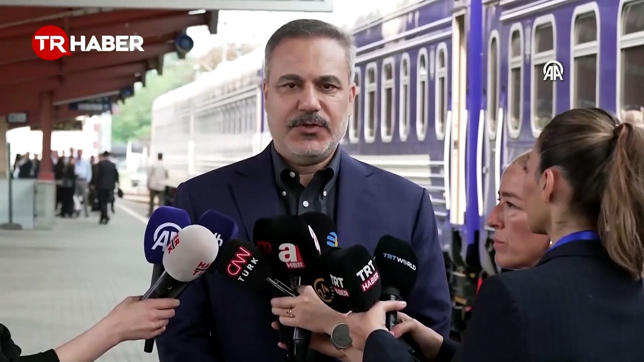 Bakan Fidan'dan FETÖ mesajı: Kullanım devri bitti, ajanlık faaliyetlerini yakından takip ediyoruz