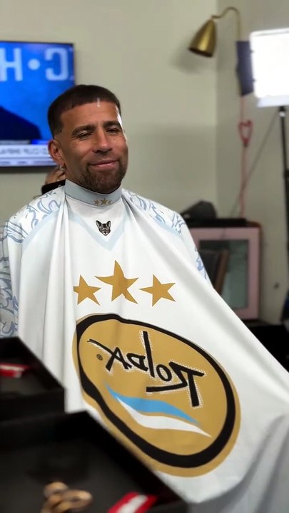 nico otamendi